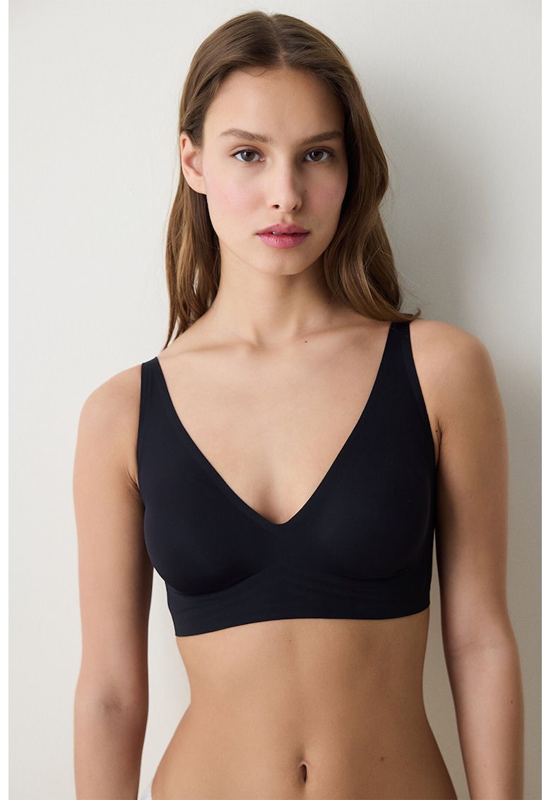 Sutien uni cu cupe triunghiulare si bretele ajustabile