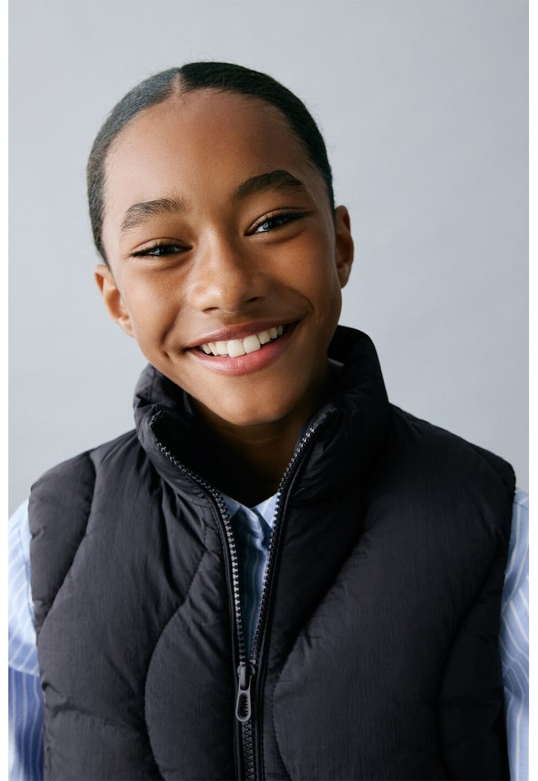 Vesta cu vatelina si buzunare laterale - Negru