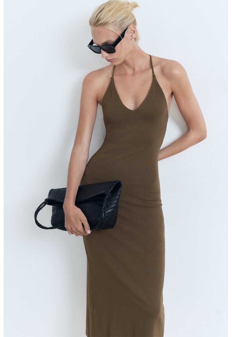 Rochie midi cambrata cu decolteu in V