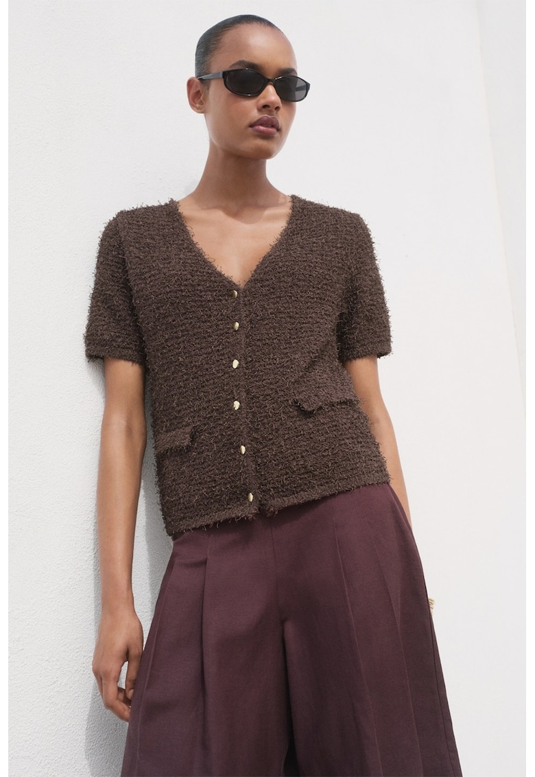 Cardigan pufos cu maneci scurte
