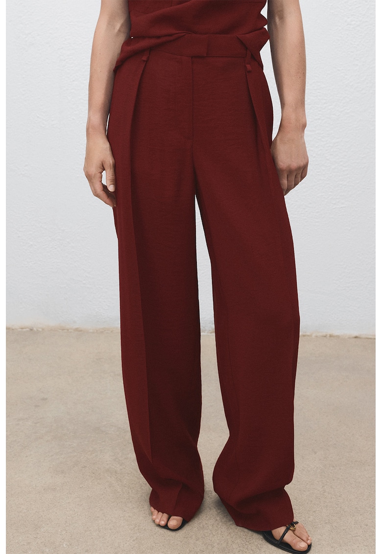 Pantaloni relaxed fit cu pensa frontala - Visiniu