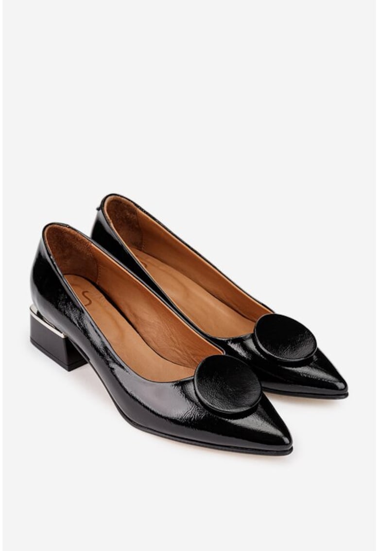 Pantofi dama din piele lacuita neagra cu ornament