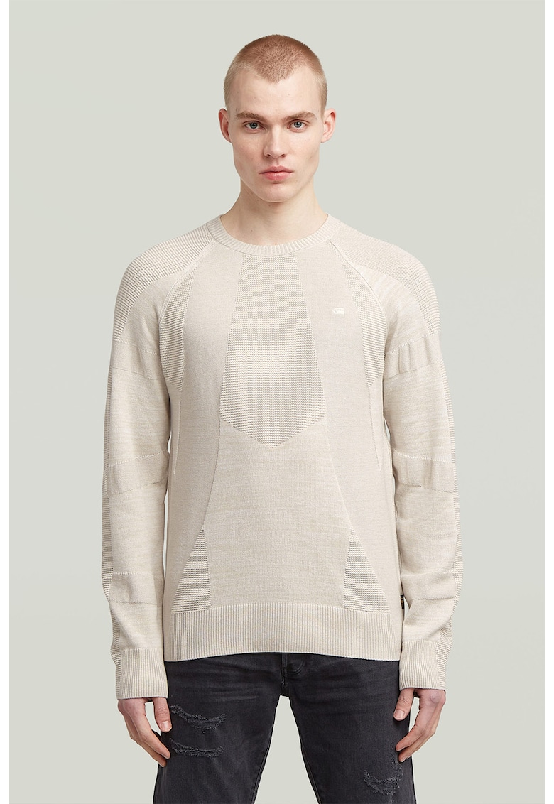 Pulover tricotat din amestec de bumbac organic cu decolteu la baza gatului