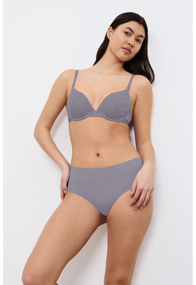 Chiloti cu talie inalta si insertii din dantela Chiloti cu talie inalta si insertii din dantela