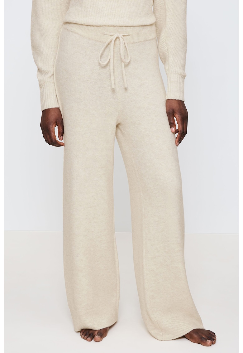Pantaloni de pijama tricotati fin cu snur de ajustare in talie Pantaloni de pijama tricotati fin cu snur de ajustare in talie