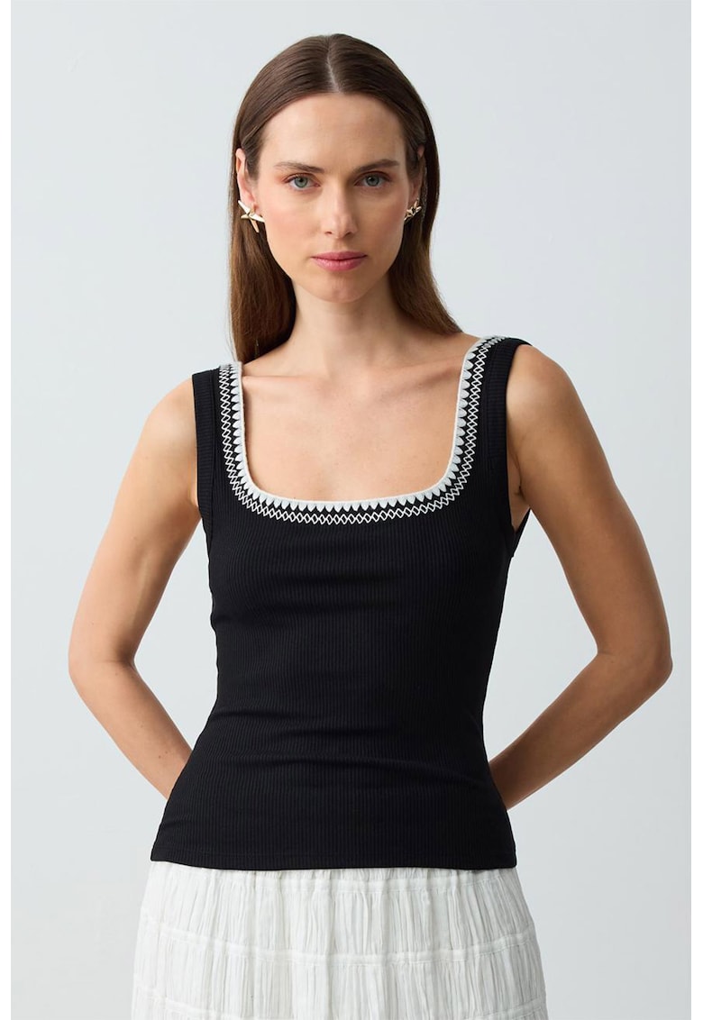 Top slim-fit din amestec de bumbac