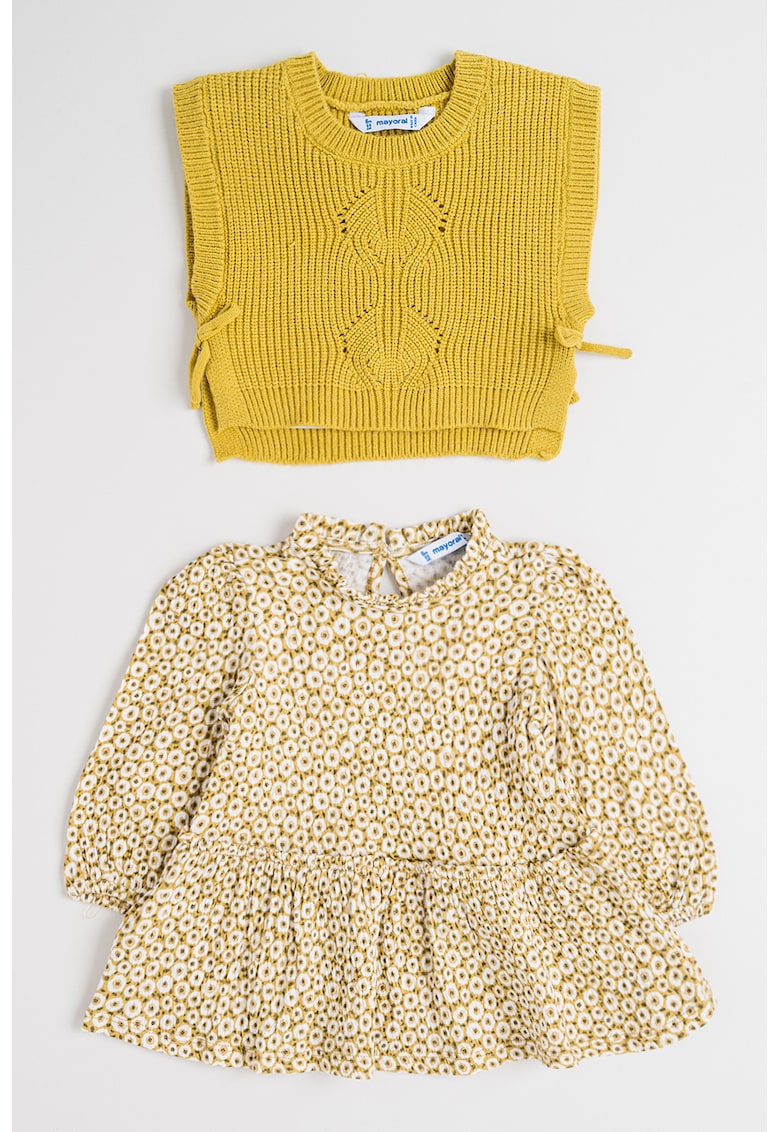 Rochie cu model floral si maneci lungi