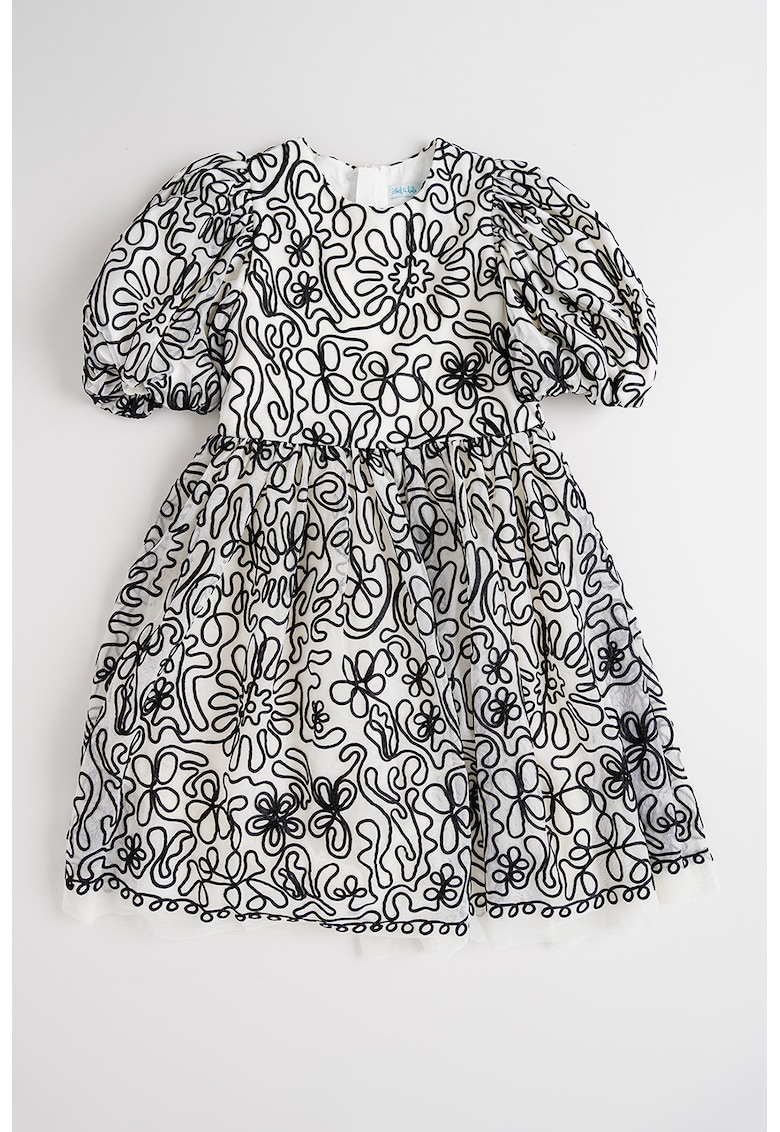 Rochie evazata cu model