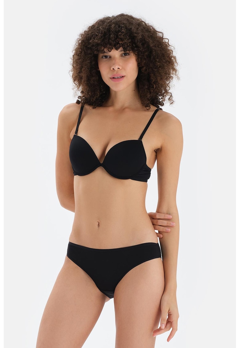 Sutien cu bretele ajustabile