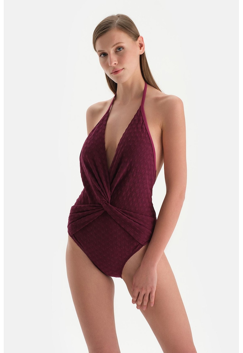 Costum de baie intreg cu detaliu rasucit