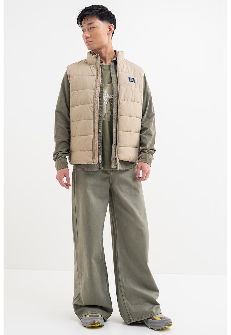 Vesta cu guler mediu si buzunare laterale