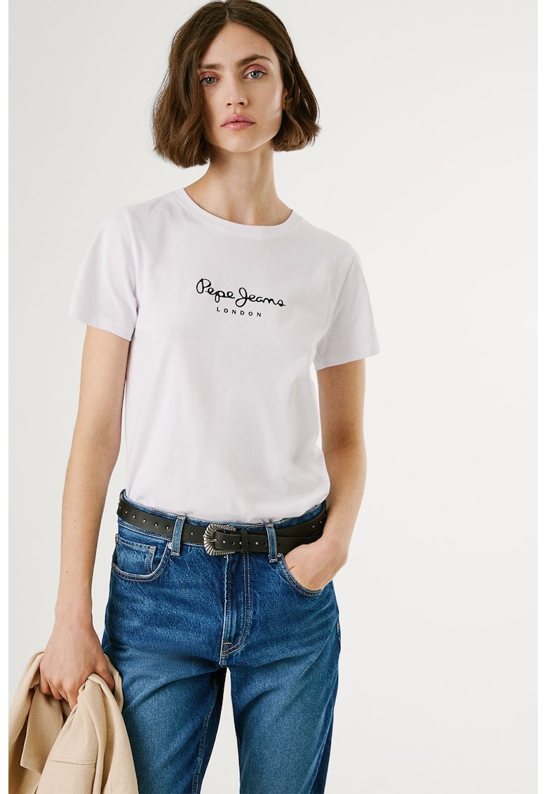 Tricou din bumbac cu decolteu la baza gatului si detaliu cu logo pe piept