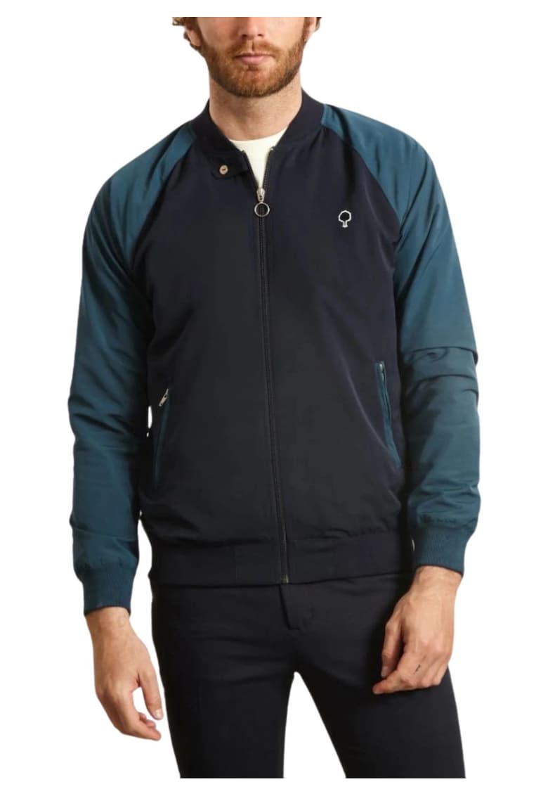 Jacheta cu maneci raglan si buzunare -