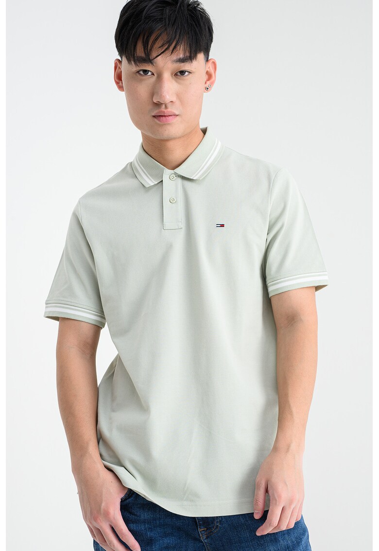 Tricou regular fit cu terminatii contrastante