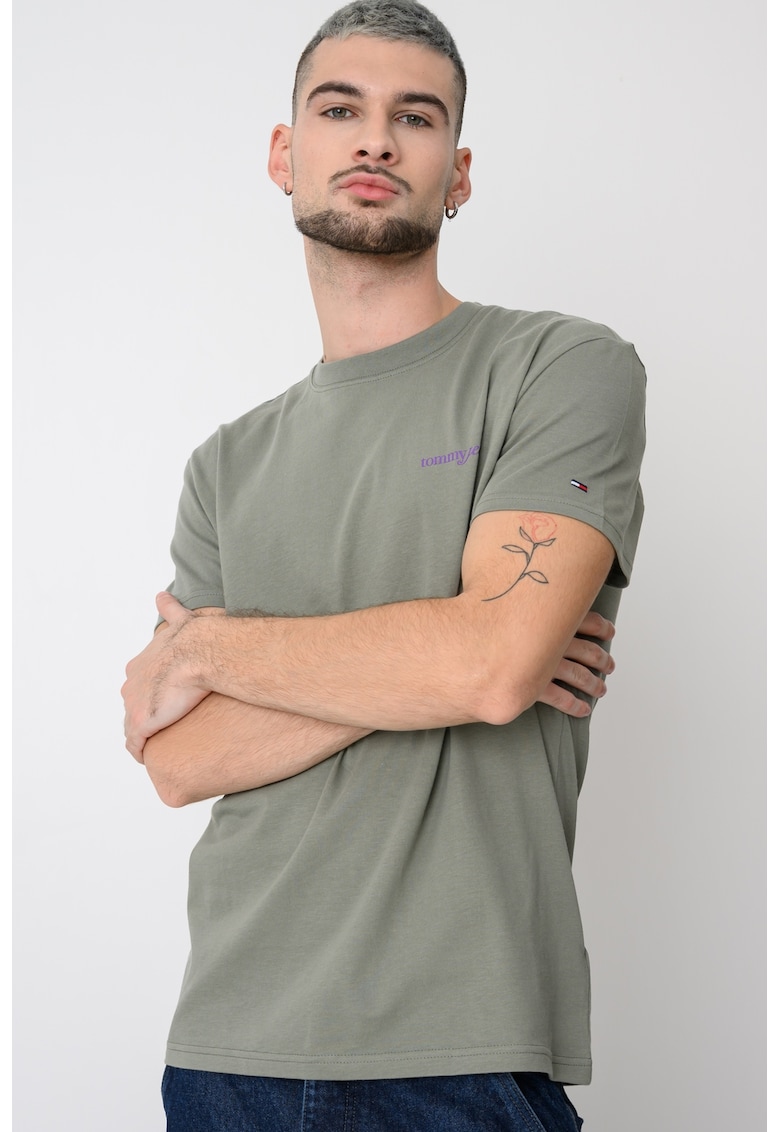 Tricou cu decolteu la baza gatului si imprimeu pe partea din spate - Verde pal
