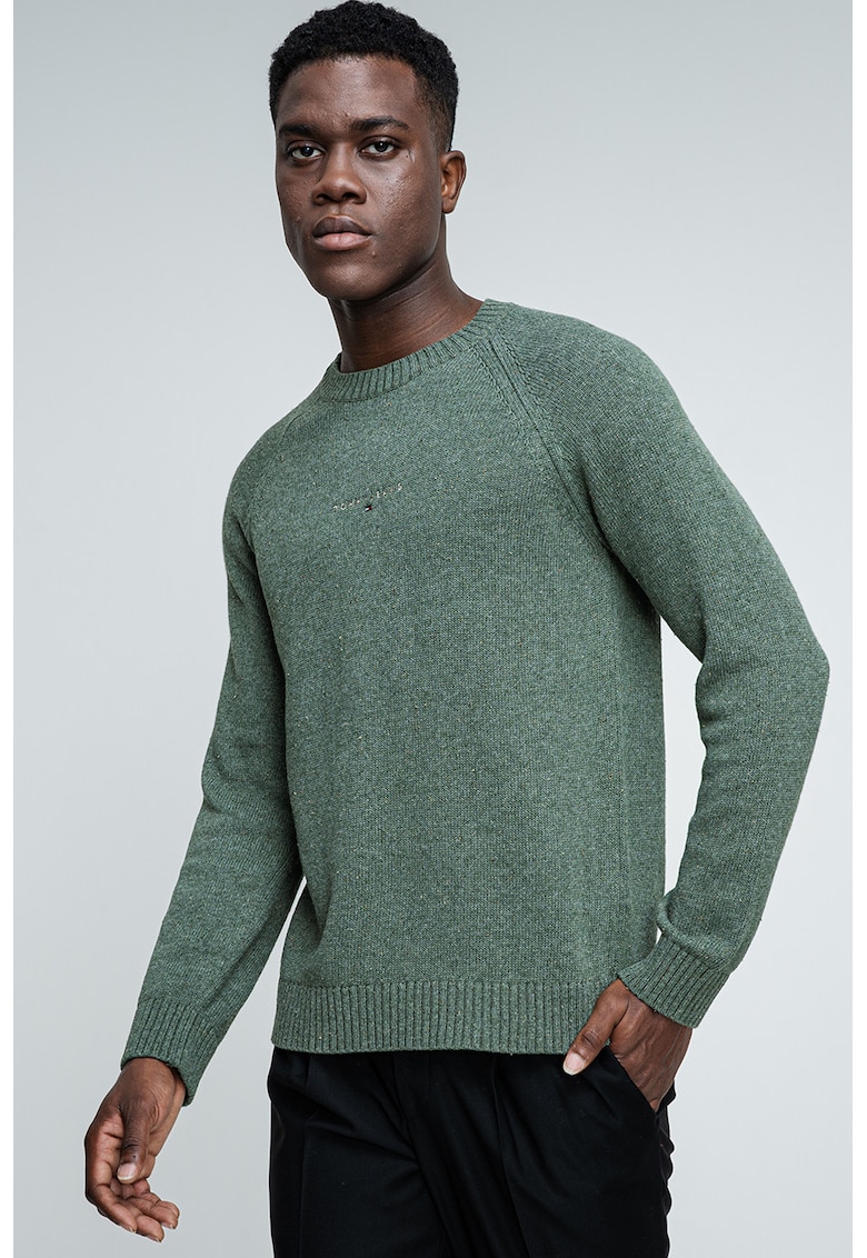 Pulover slim fit cu maneci raglan