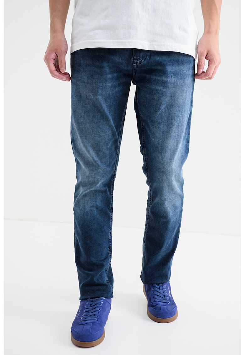 Blugi slim fit cu croiala conica