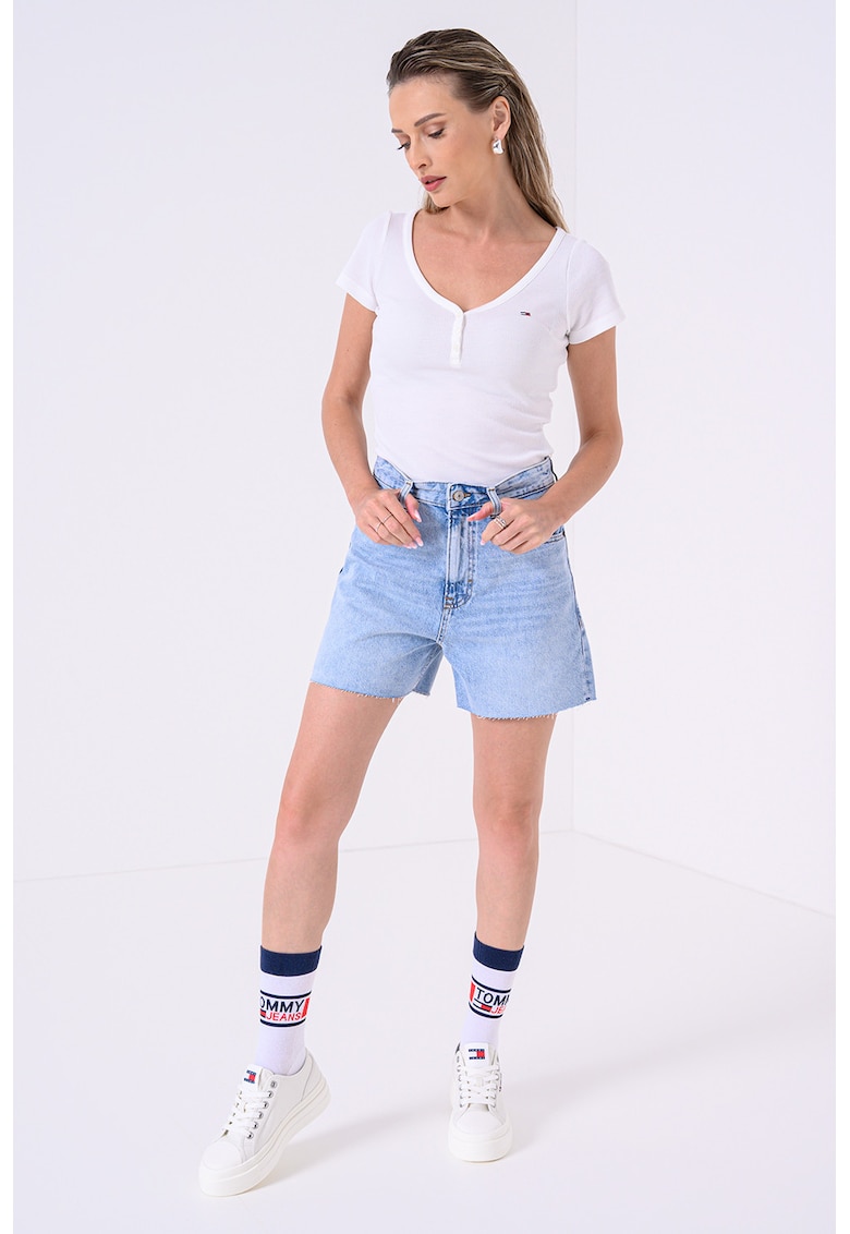 Tricou cu decolteu in V si striatii Tricou cu decolteu in V si striatii