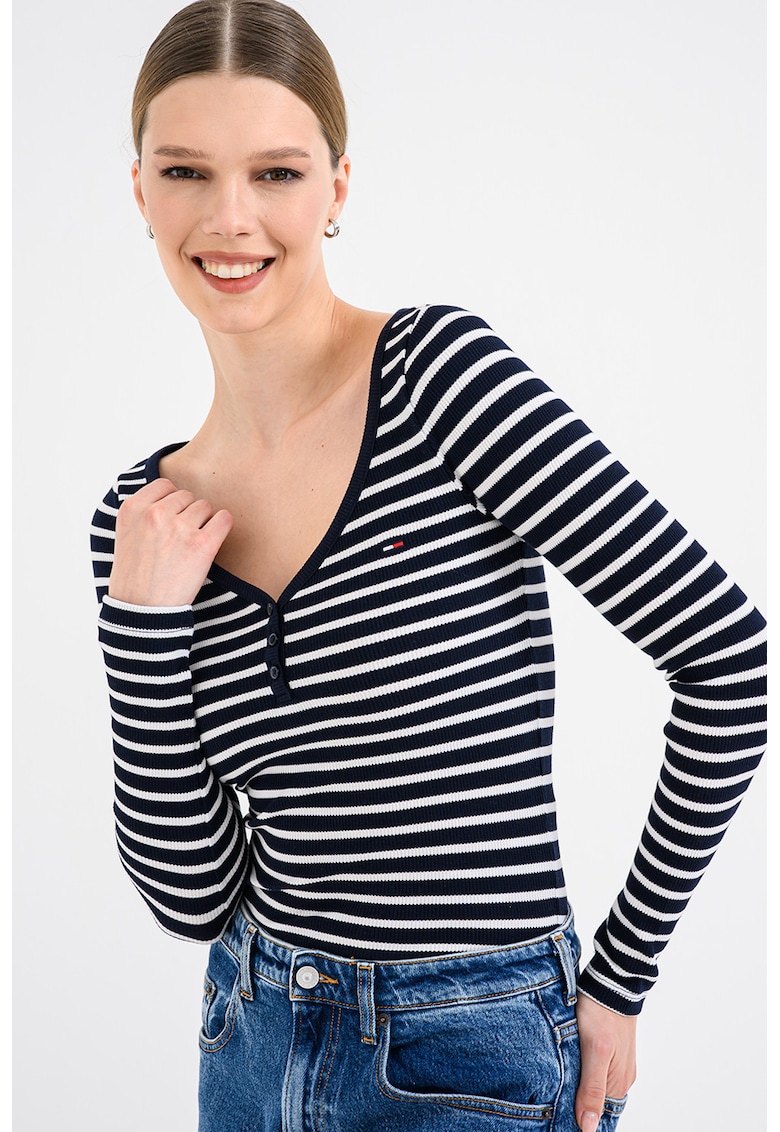 Bluza slim fit cu decolteu in V