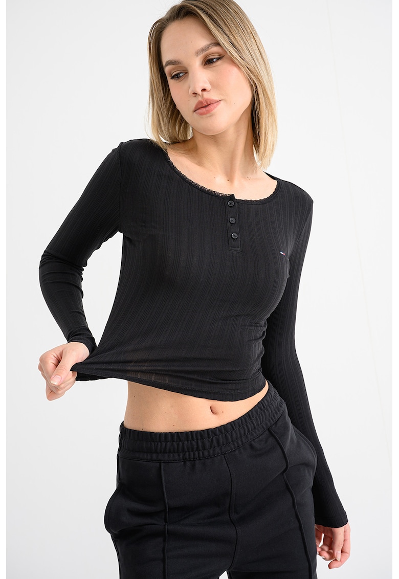 Bluza crop cu decolteu rotund