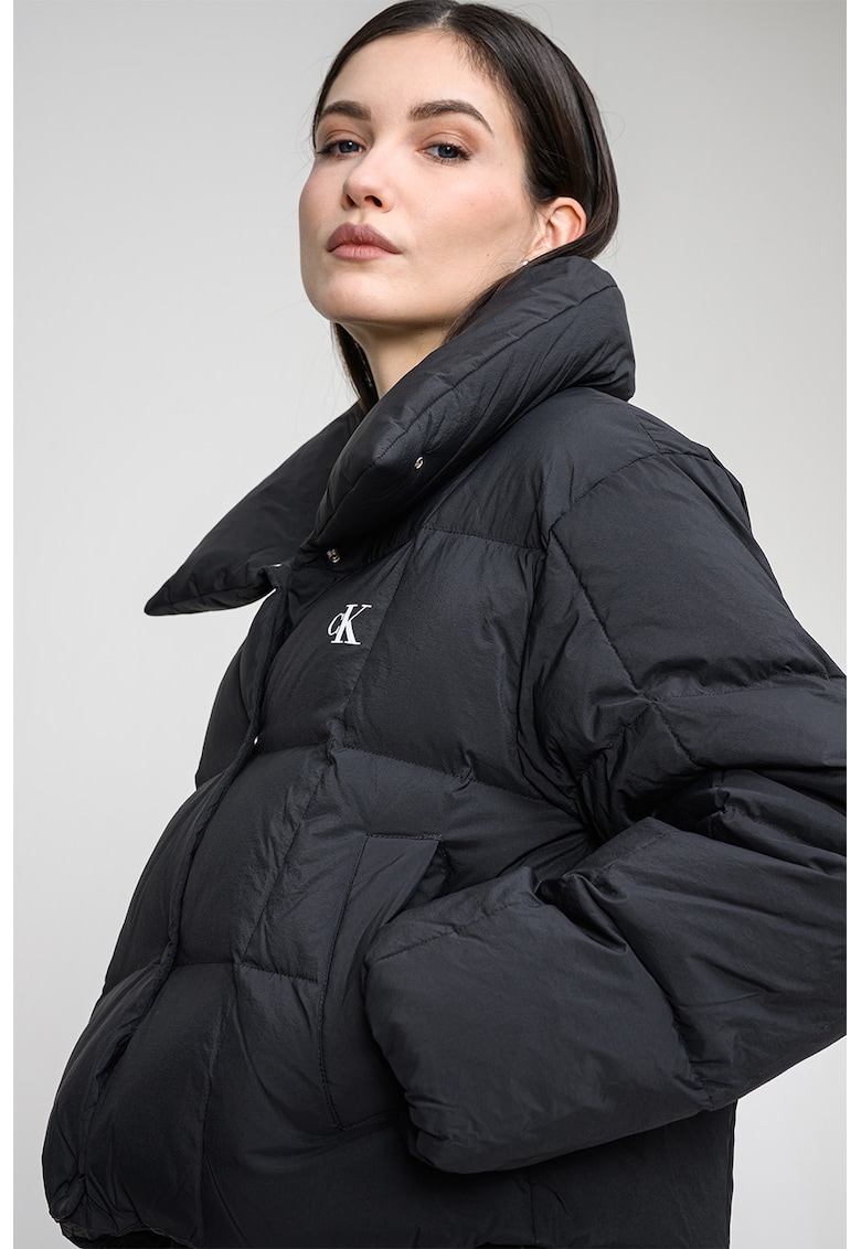 Geaca scurta cu vatelina si guler supradimensionat - Negru