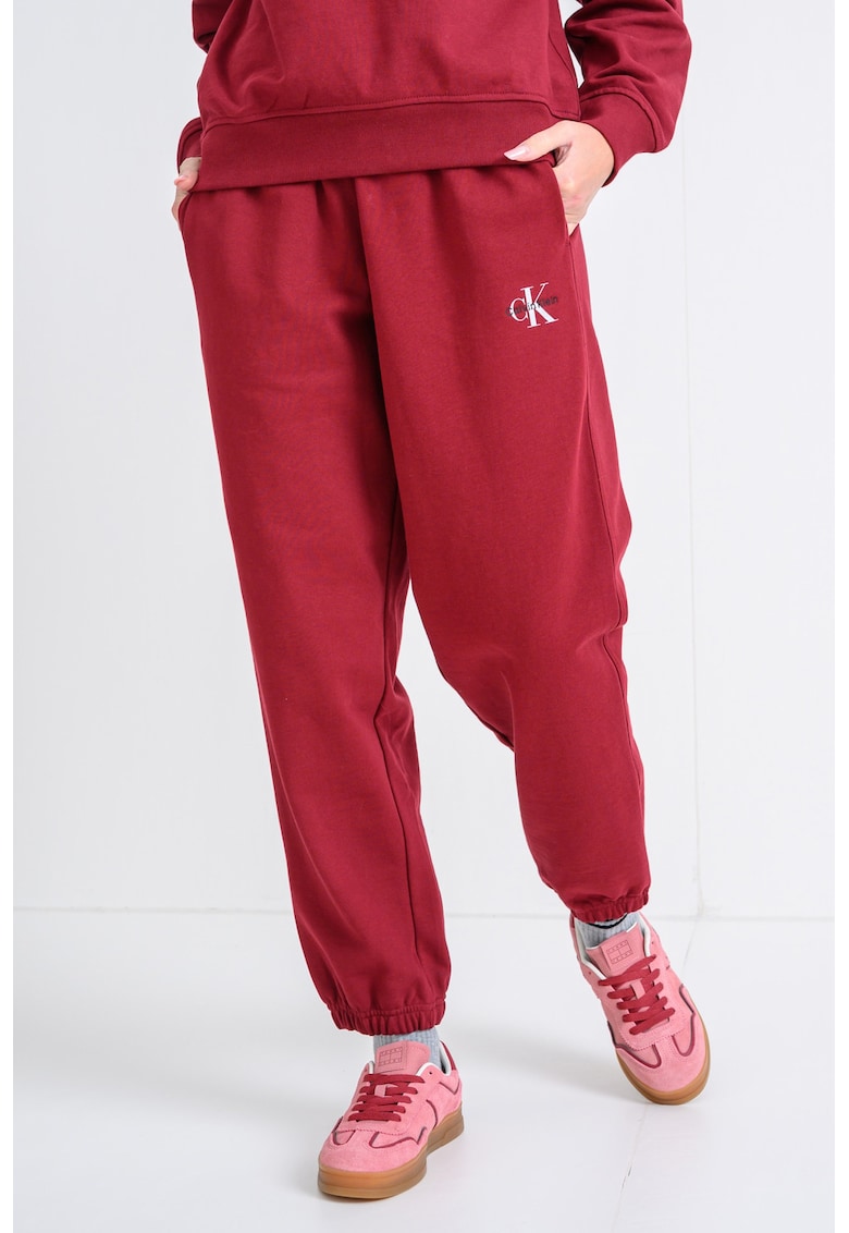 Pantaloni de trening cu talie elastica - Rosu inchis