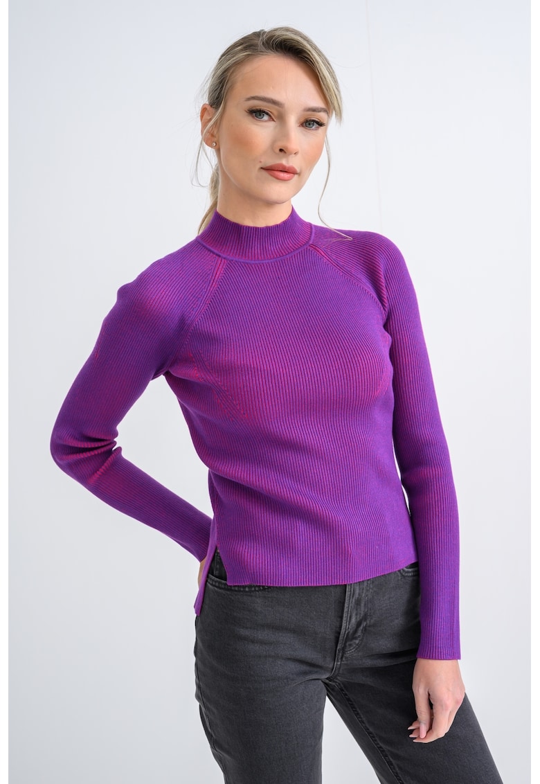 Pulover slim fit cu maneci raglan