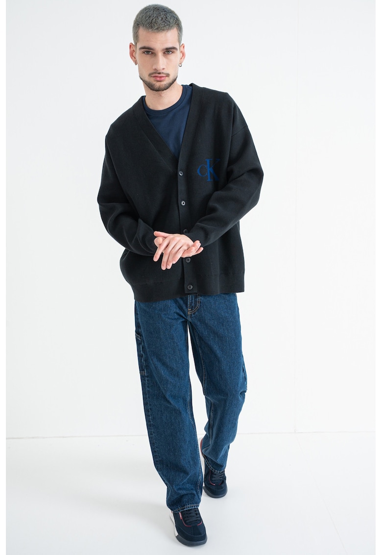 Cardigan lejer cu nasturi