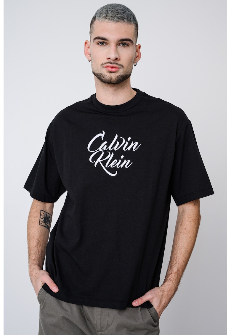 Tricou de bumbac cu decolteu la baza gatului si logo - Negru