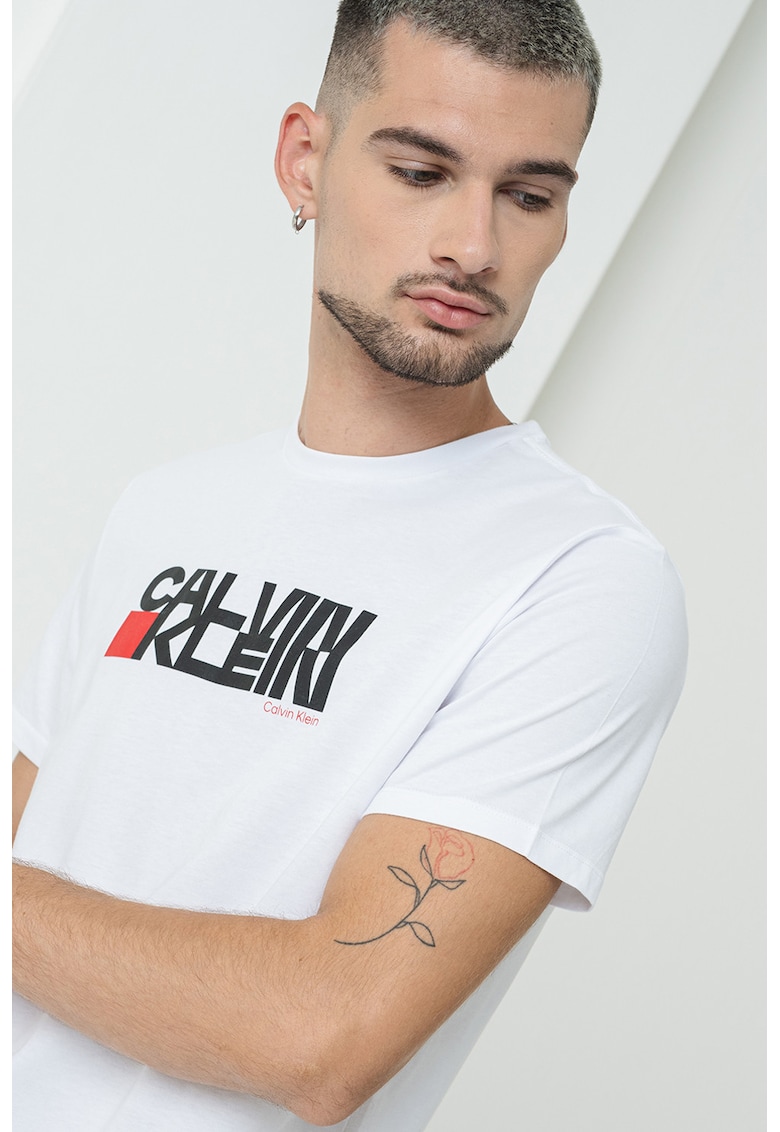 Tricou slim fit cu imprimeu