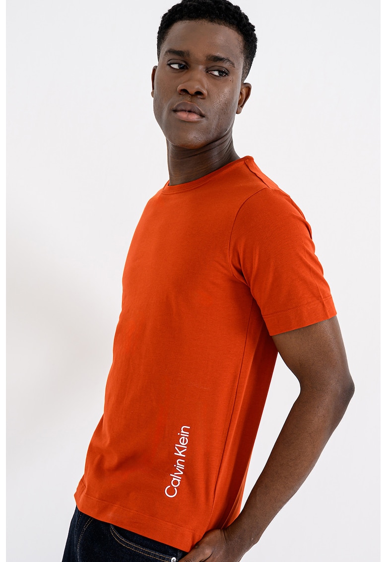 Tricou cu tehnologie uscare rapida si decolteu rotund - pentru fitness - Portocaliu inchis