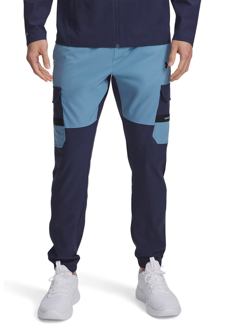 Pantaloni cu logo - pentru antrenament