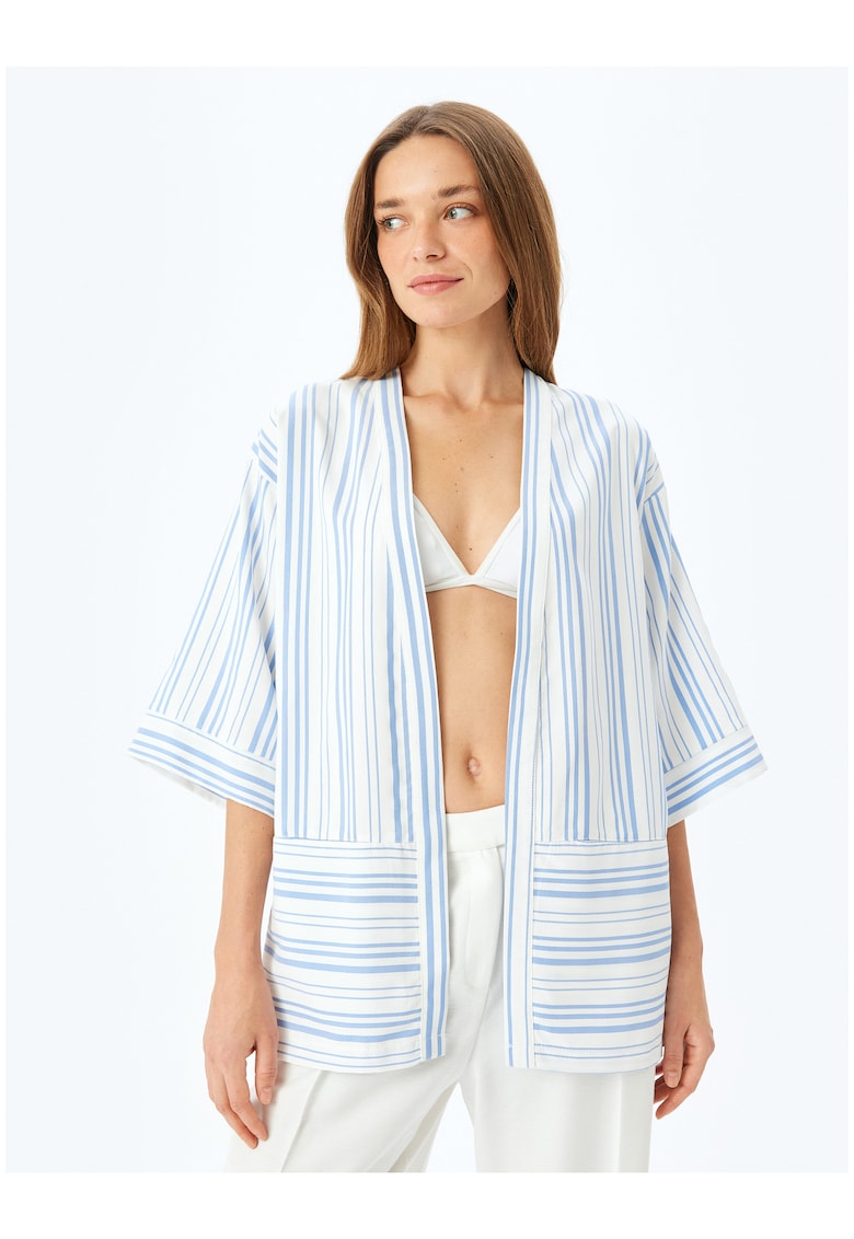 Chimono cu model in dungi si maneci 3/4