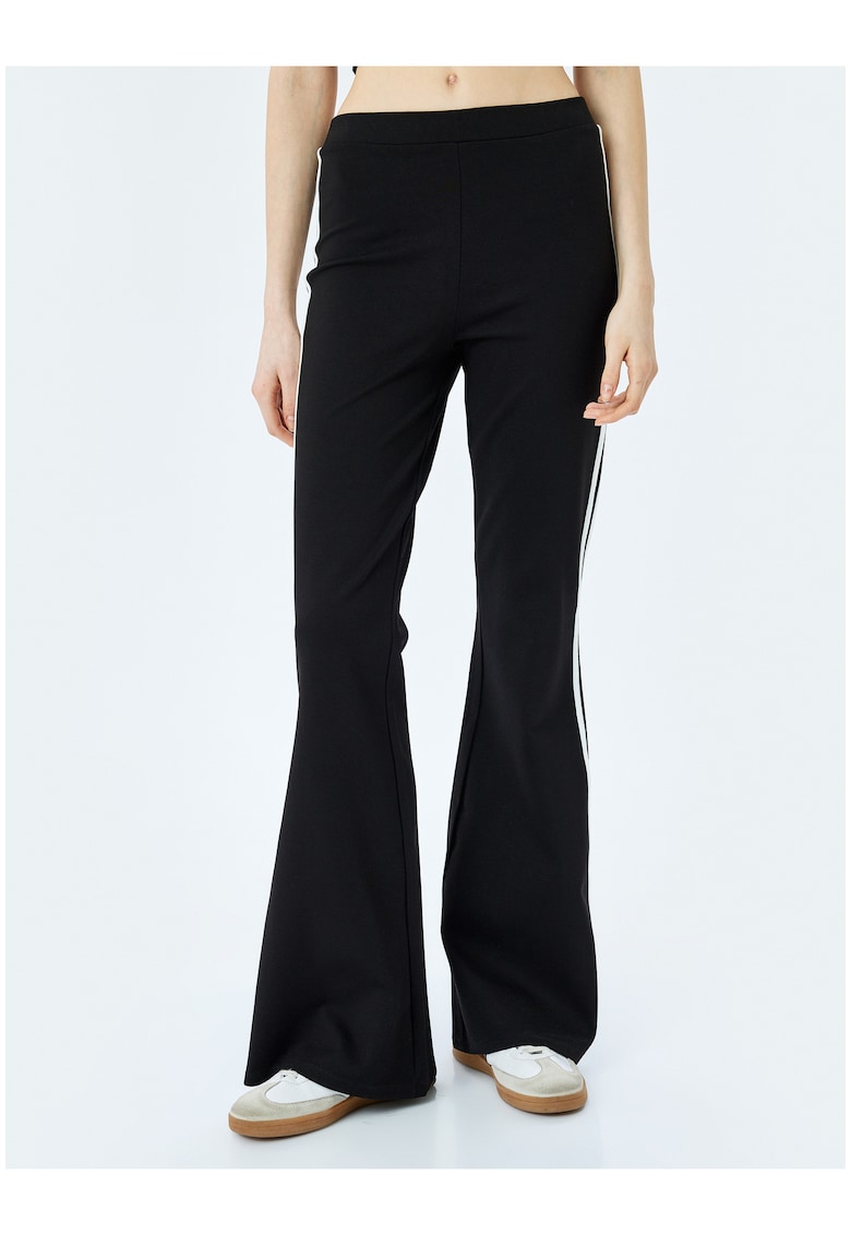 Colanti evazati cu benzi laterale contrastante