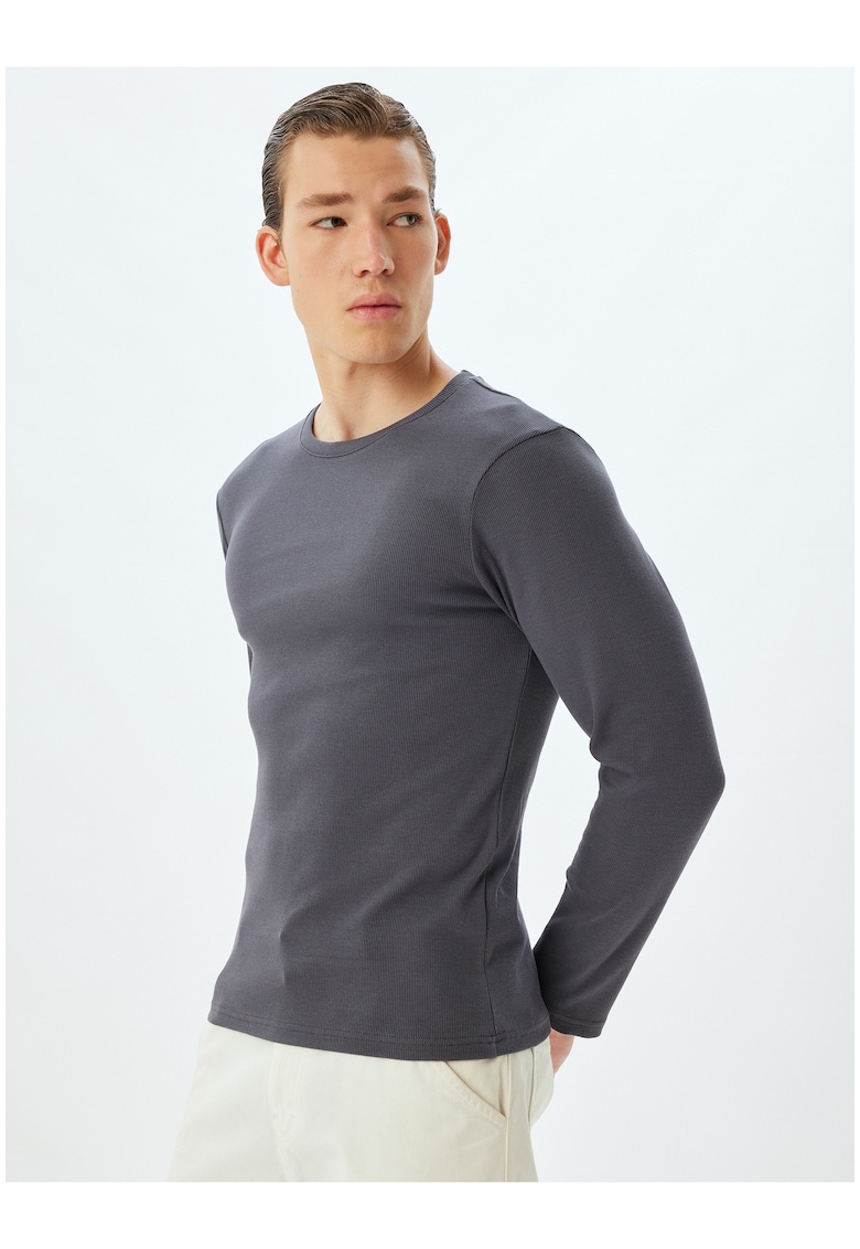 Tricou slim fit cu maneci lungi