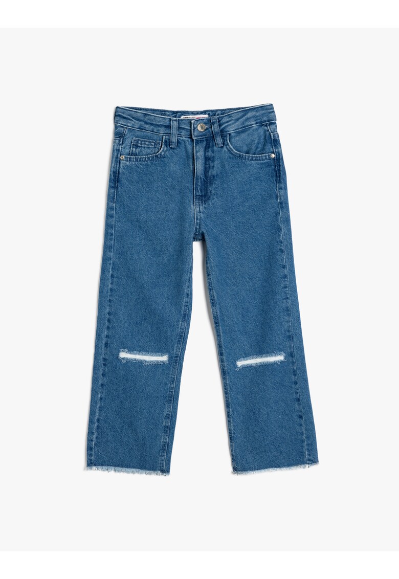 Blugi cu croiala dreapta si detaliu cu franjuri