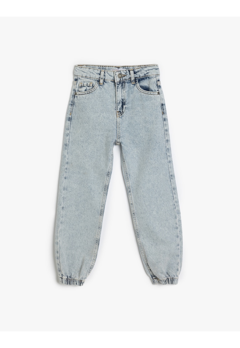 Blugi cu model uni si terminatii elastice