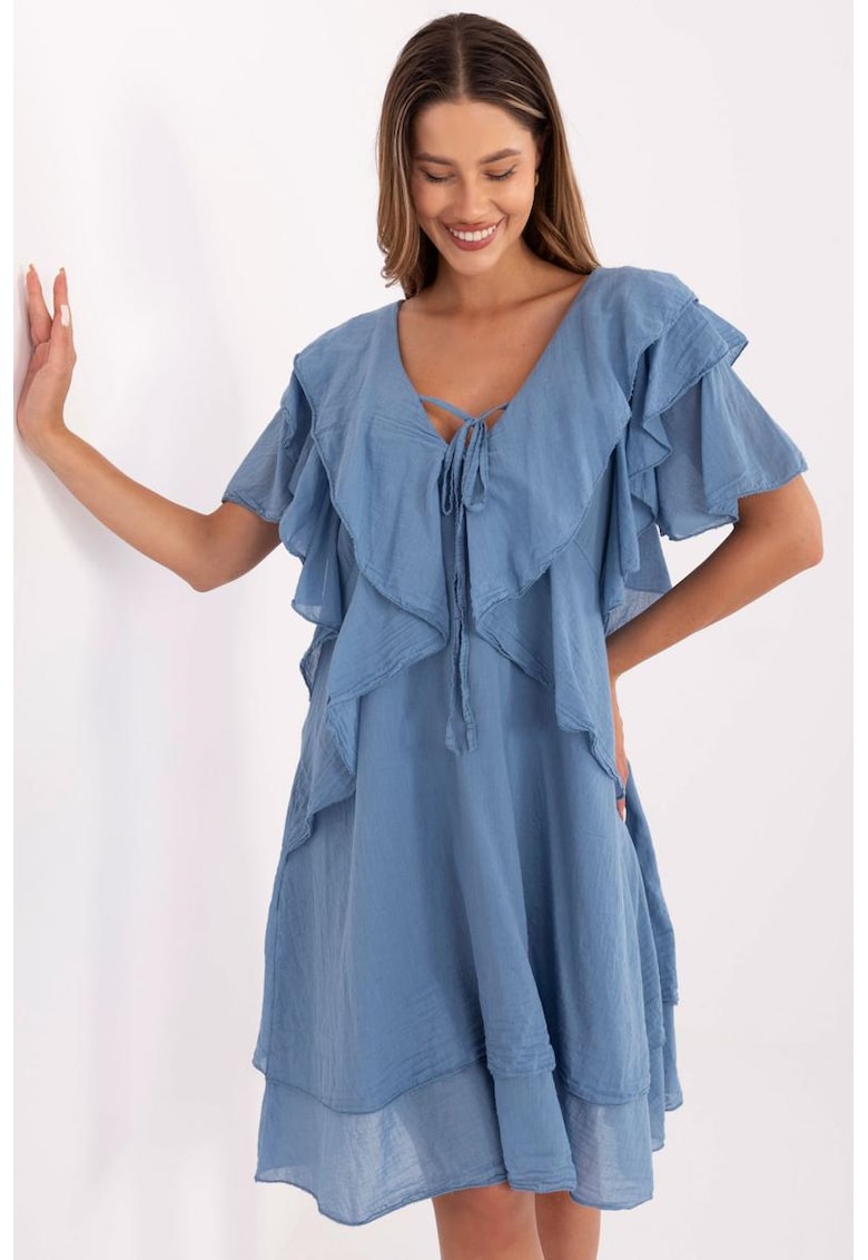 Rochie cu detalii cu volane