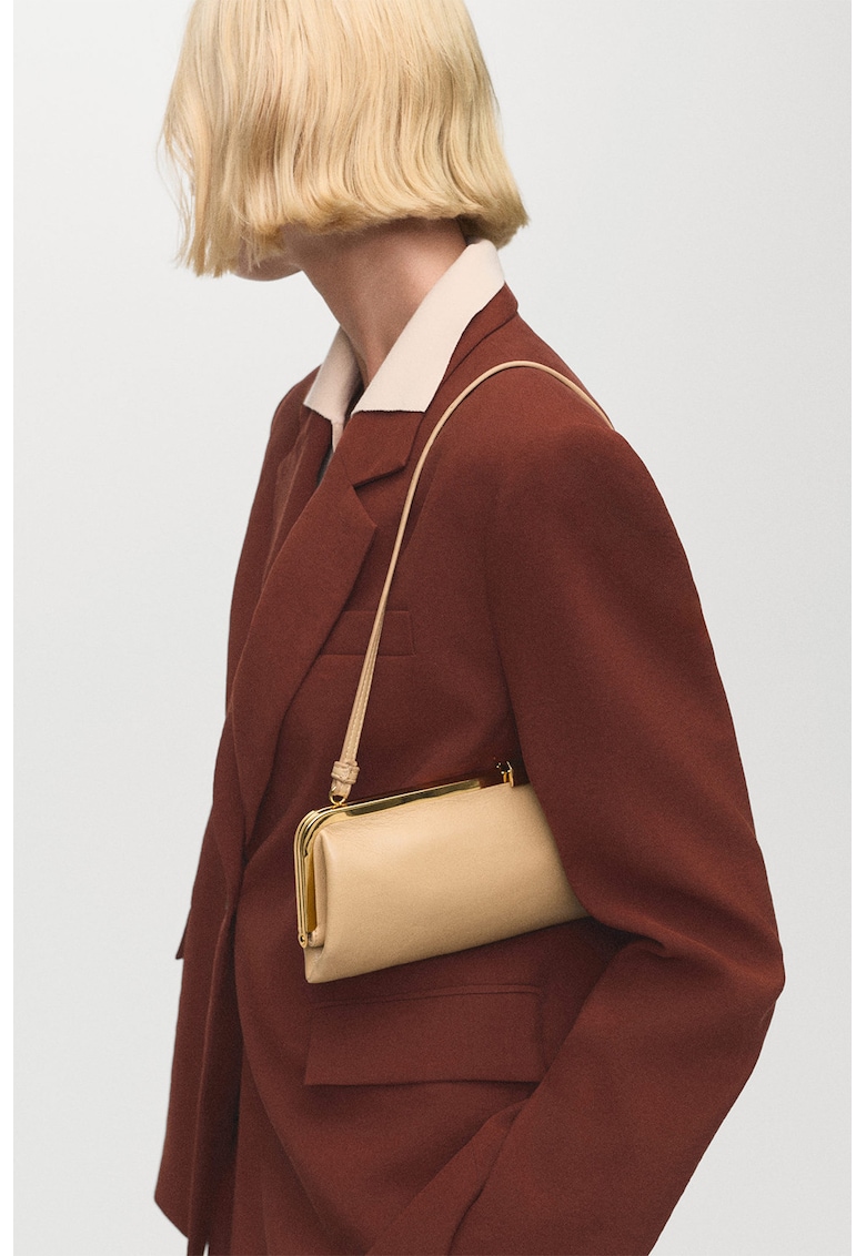 Sacou cu maneci lungi si nasturi