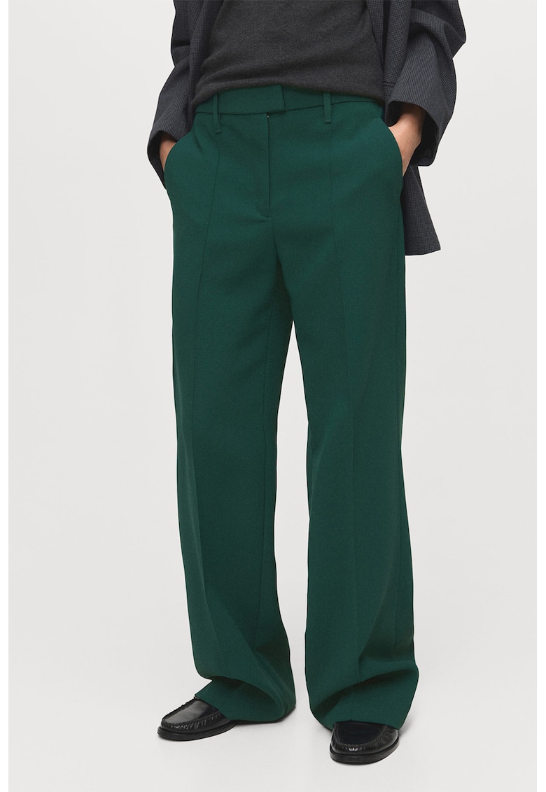 Pantaloni cu croiala dreapta si talie medie