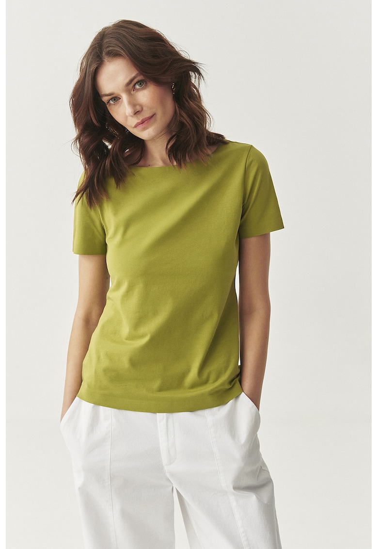 Tricou cu decolteu barcuta