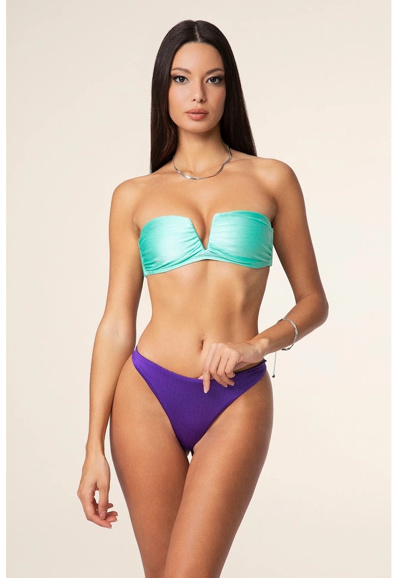 Bikini de plajă cu model simplu -