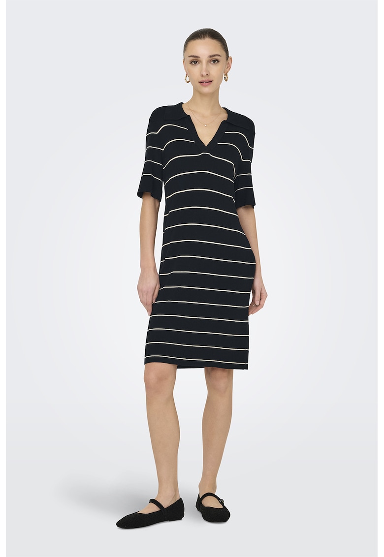 Rochie dreapta cu guler