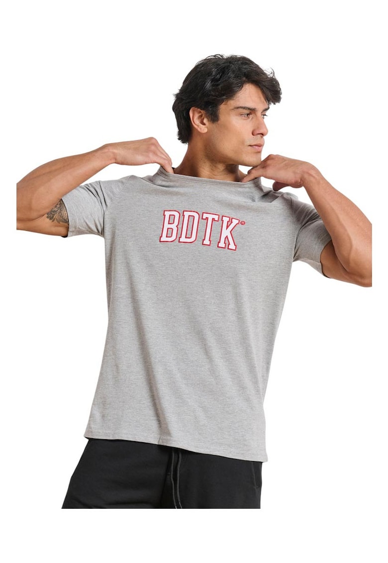 Tricou barbati croiala regulata - decolteu rotund - bumbac moale - culoare la alegere