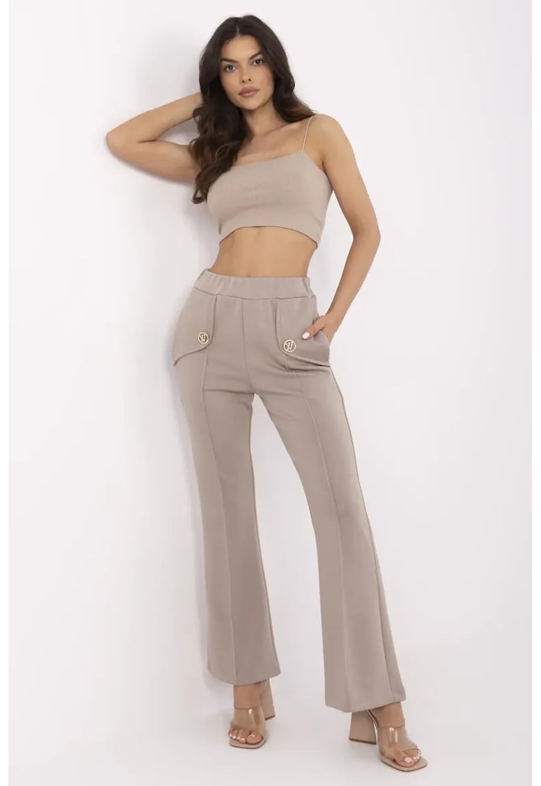 Pantaloni bootcut cu nasturi decorativi