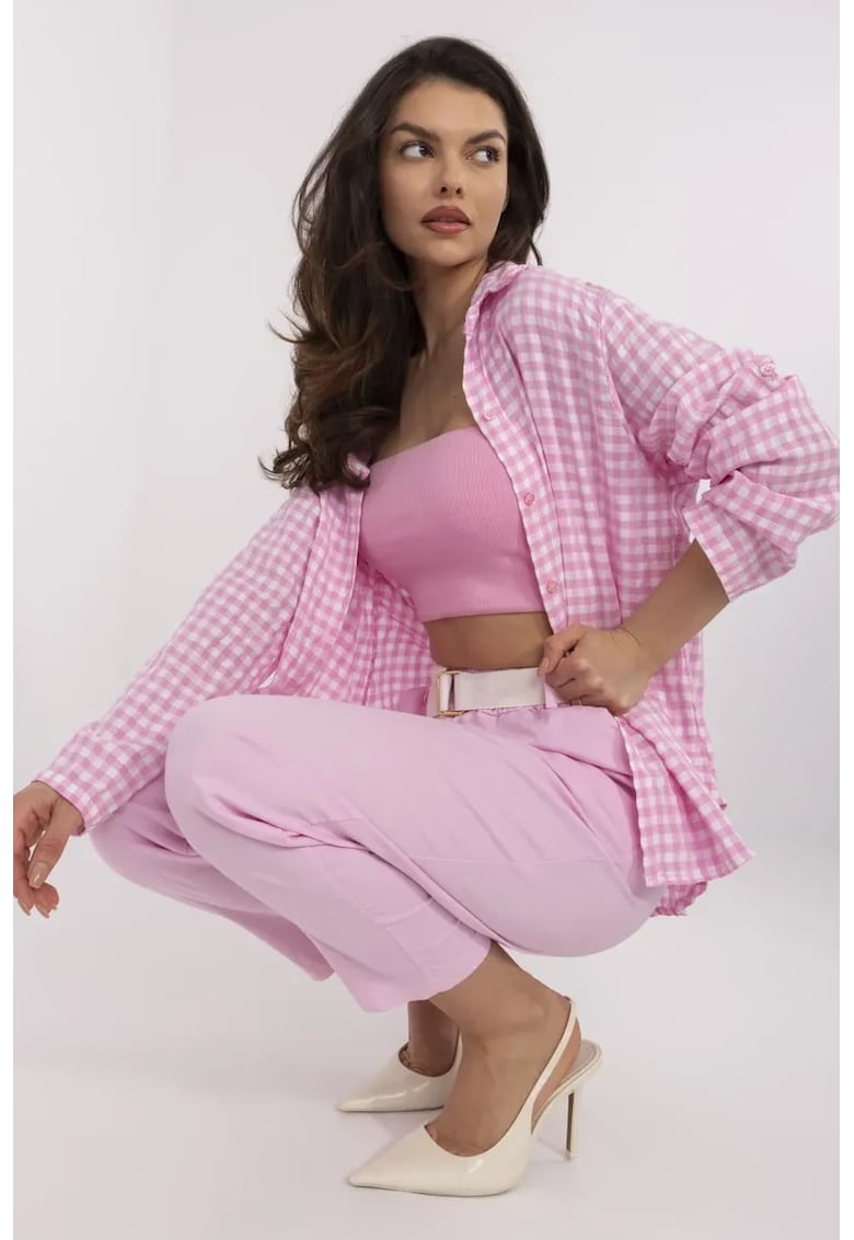 Pantaloni crop cu o curea textila