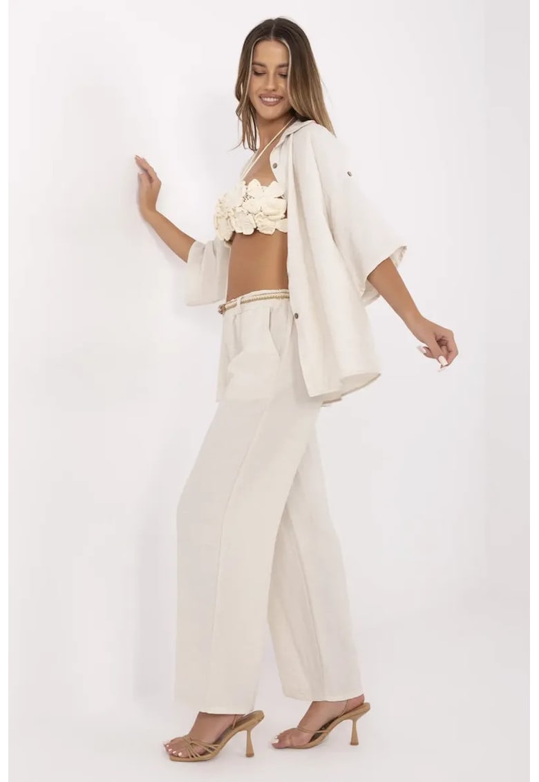 Pantaloni cu croiala dreapta si curea impletita