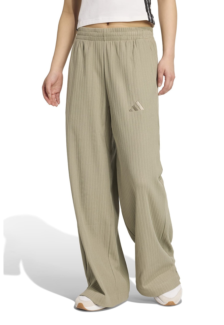 Pantaloni de trening cu croiala ampla