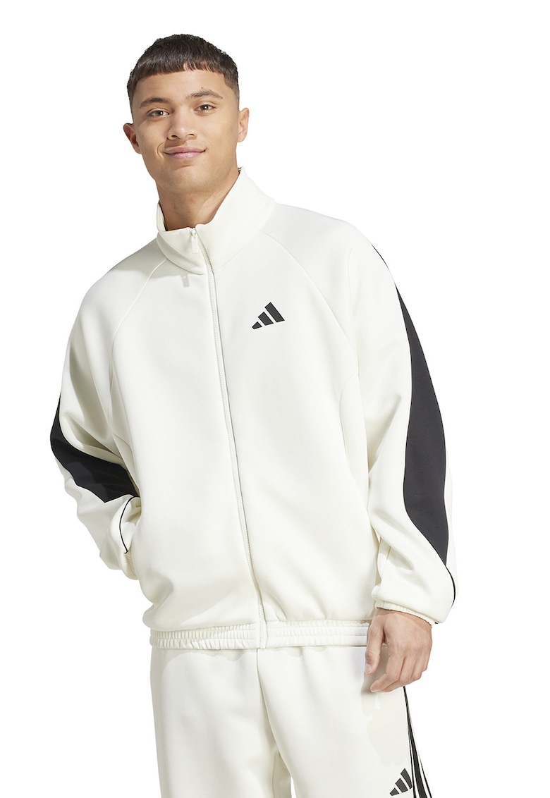 Jacheta cu model colorblock si maneci raglan