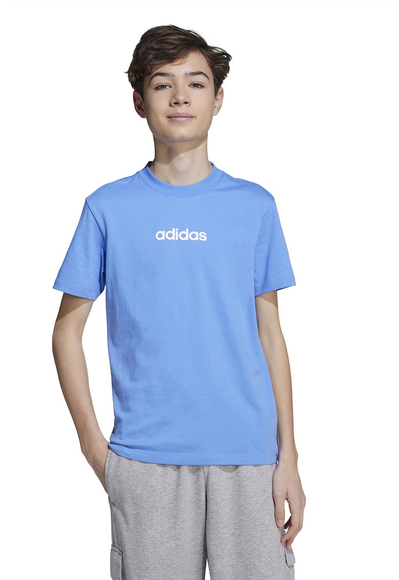 Tricou cu decolteu la baza gatului si logo pe piept - Albastru pastel